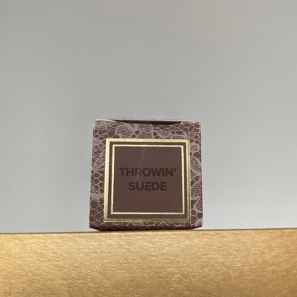 NIB Too Faced Natural Nudes Lipstick Throwin Suede - Picture 4 of 4